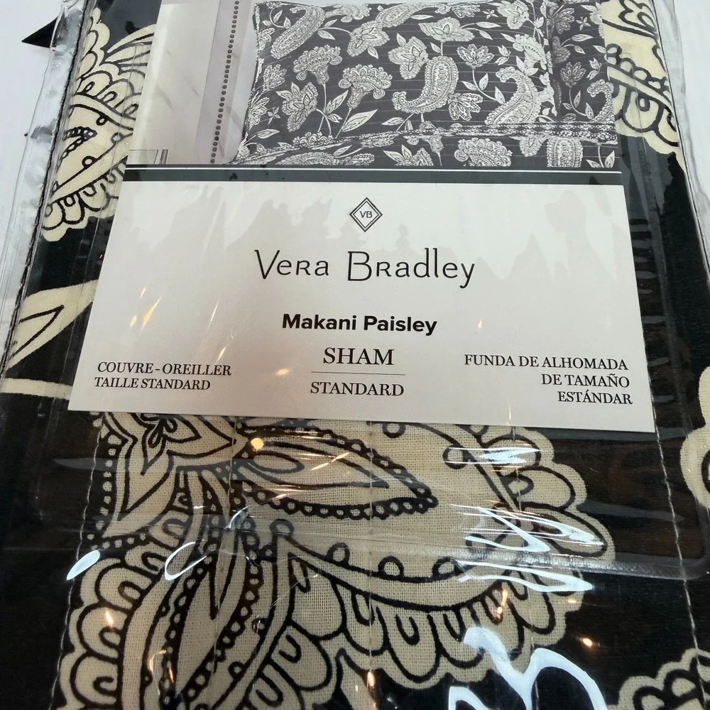 NWT Vera Bradley Standard Pillow Sham Cotton‎ Makani Paisley Flower Black Cream